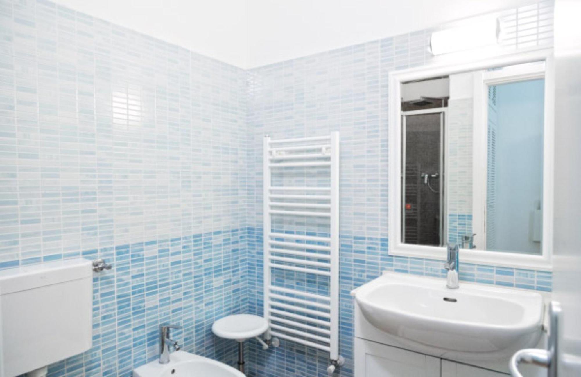 Bed And Breakfast Bagno Venezia Marina Di Carrara Extérieur photo